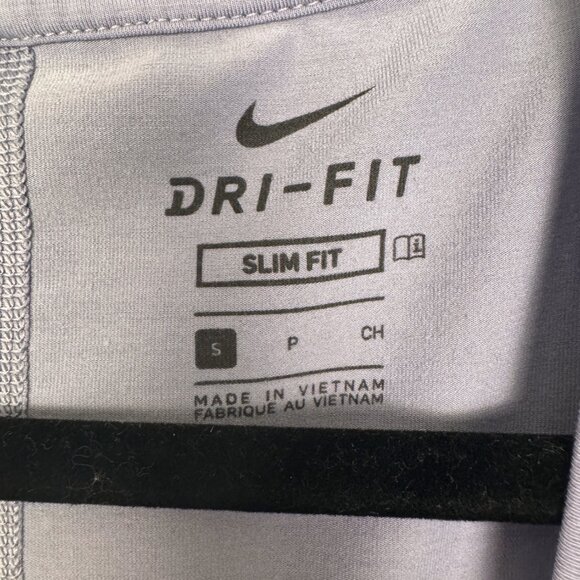 Nike Dri-FIT Slim Fit Performance Tee - Size Small - Workout Top - Picture 4 of 5